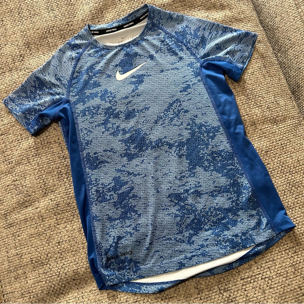 Nike Pro Dri-Fit Blue T-Shirt Boys Youth Small